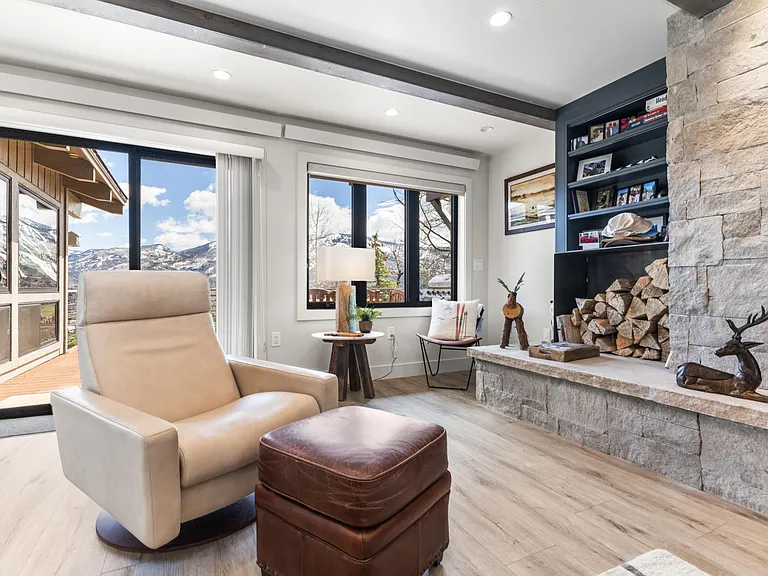 36857 Tree Haus Dr — Photo 32