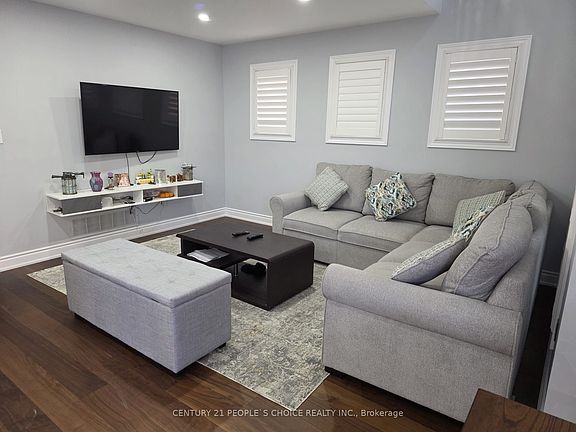 5th image of 1657 Samuelson Cir