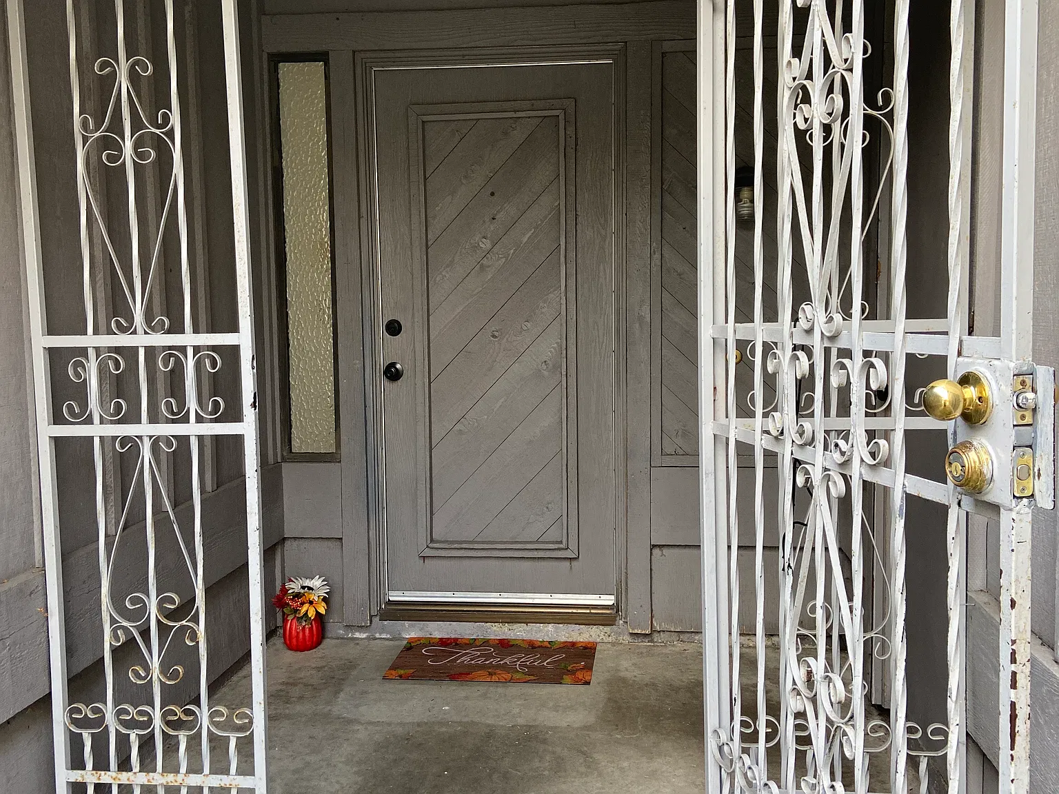 2778 Aegean Dr — Photo 4