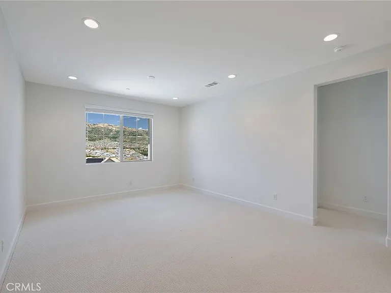 21204 Currant Ct — Photo 69
