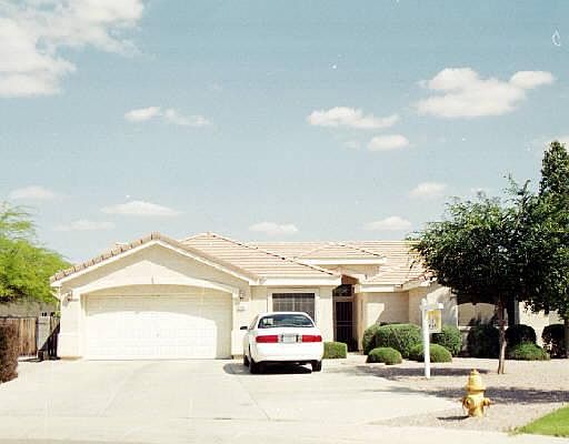 1st image of 1101 N LELAND
