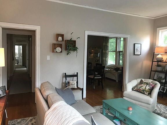 2nd image of 3300 Kensington Ave #2