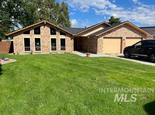 2894 E Springwood Dr, Meridian, ID 83642