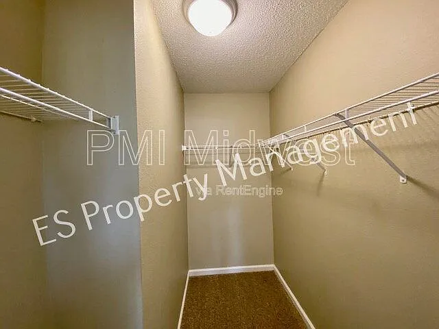 5650 Loudon Dr — Photo 13