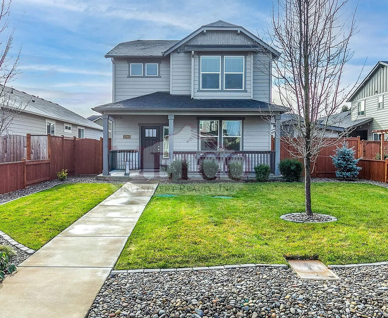 For Rent: Beautiful Coburg 3 Bed / 2.5 Bath Craftsman! — Photo 1