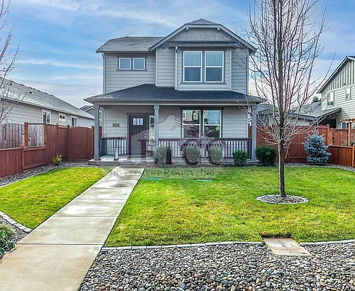 32902 E McKenzie St Photo 1
