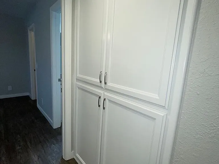 Park Plaza Apartments — Photo 59
