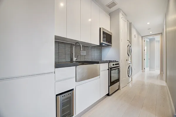 Rented by REAL New York | media 2