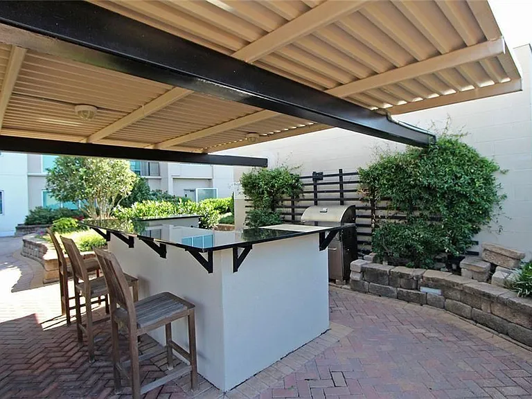 4561 Olde Perimeter Way NE #1607 — Photo 34
