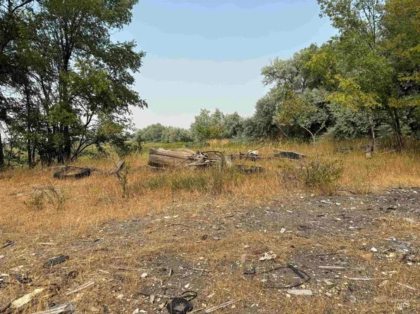 300 W 3 N, Burley, ID 83318