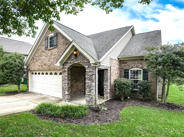 2005 McCrory Pl, Spring Hill, TN 37174