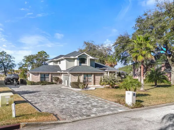 5019 Rivebrook Ct, Jacksonville, FL 32277