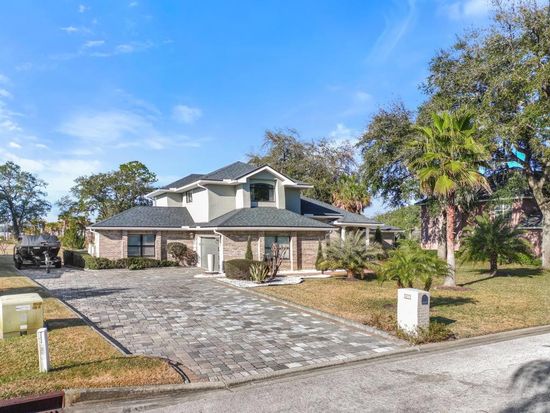 5019 Rivebrook Ct, Jacksonville, FL 32277
