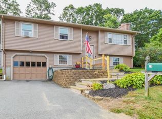 33 Exchange Rd, West Warwick, RI 02893