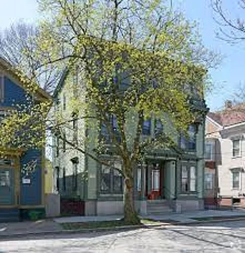 20 Hudson Street Photo 1
