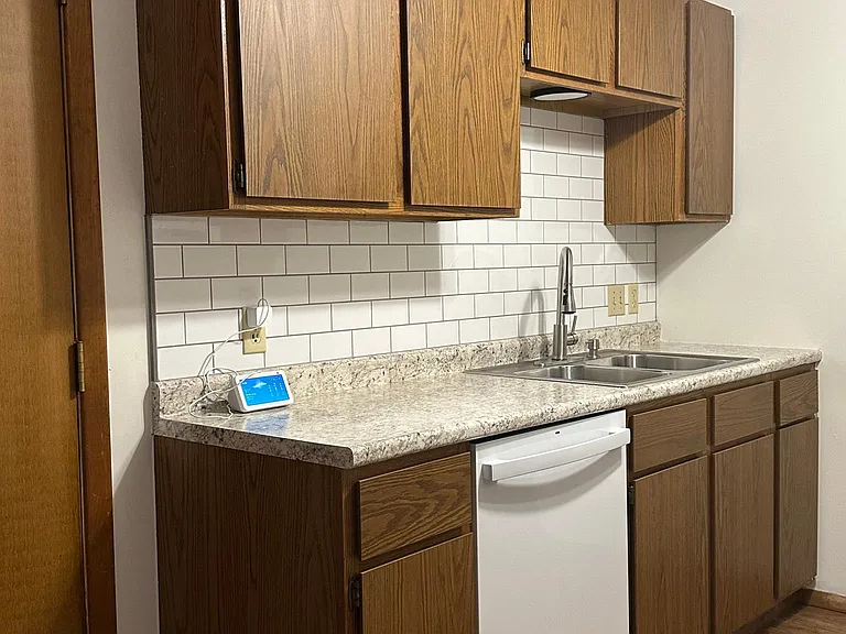 6921 W Oneil Ct — Photo 7