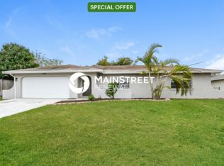 1424 SE 21st St, Cape Coral, FL 33990