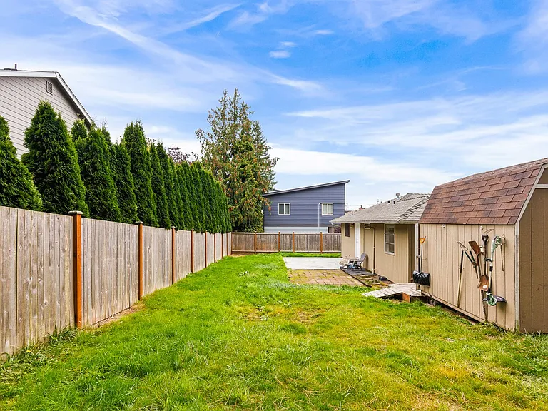 3910 148th St SW — Photo 25