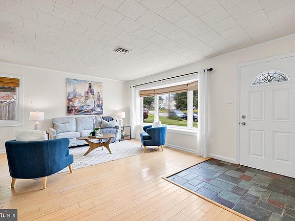 5th image of 6534 Virginia Hills Ave
