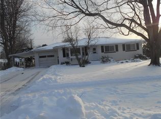 52 N Park Dr, Rochester, NY 14612