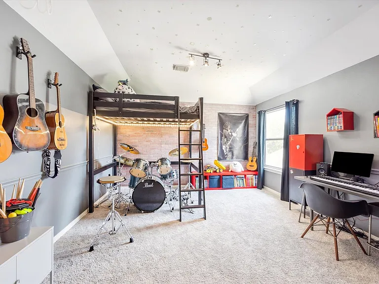 21526 Ivy Blossom Ln — Photo 24