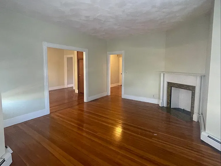 110 Quincy Ave #2 — Photo 8