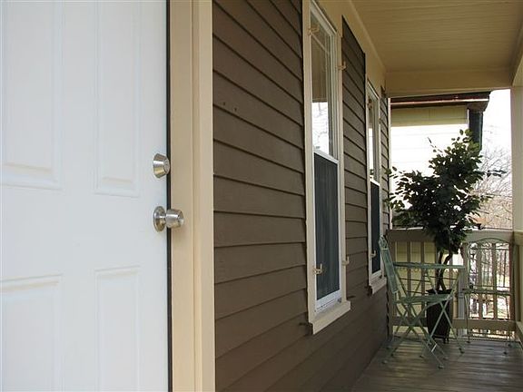 Farmers Porch