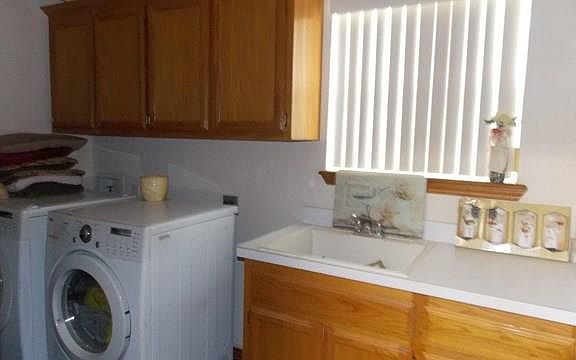 4th image of 209 E Yellowhammer Ave