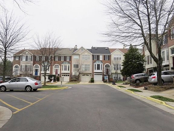 5th image of 7025 Ashleigh Manor Ct