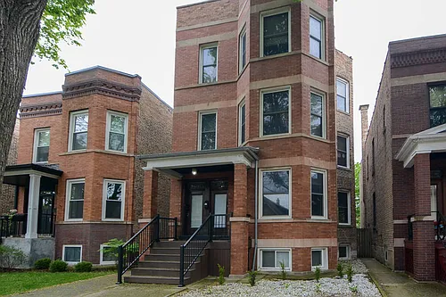 3531 N Bell Ave #1 Photo 1