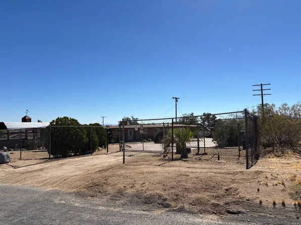 7161 Mecca Rd, Joshua Tree, CA 92252