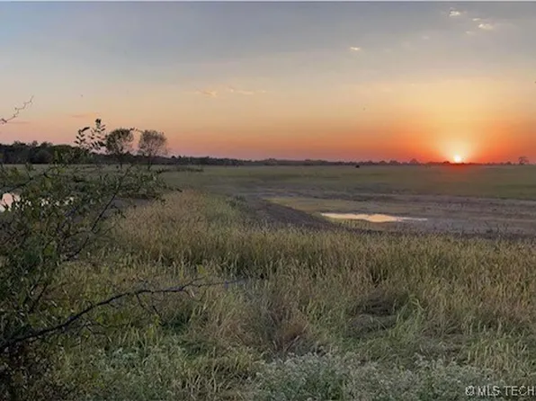 S 115th St E, Webbers Falls, OK 74470