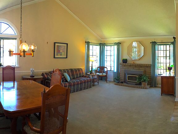 5th image of 130 Skelly Ct