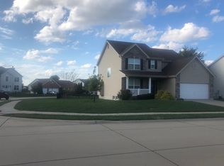 100 Eagles Landing Dr, Belleville, IL 62221
