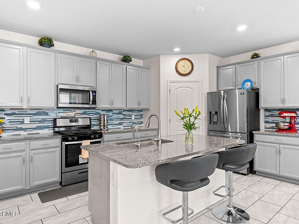 1st image of 77 E CONSTITUTION Drive
