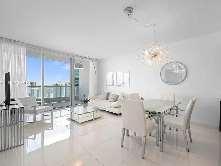 200 Biscayne Boulevard Way #4314 — Photo 1