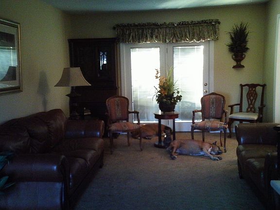 Large great room with french doors to deck