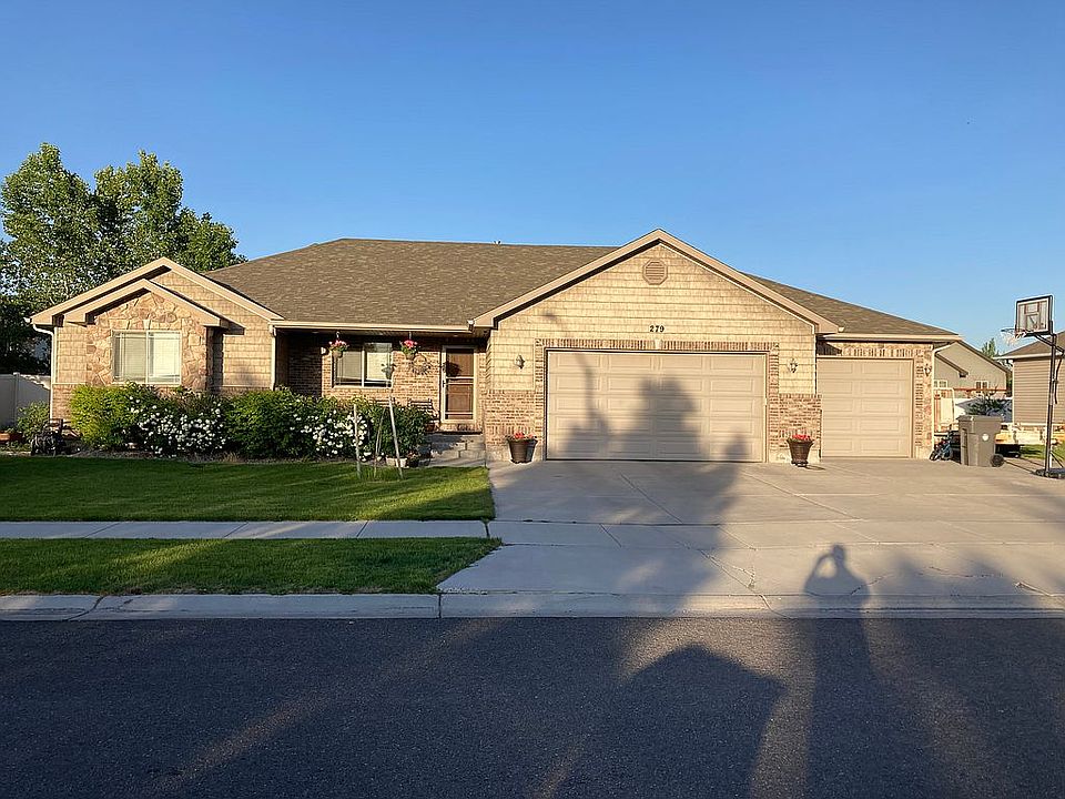 1st image of 279 Polo Dr