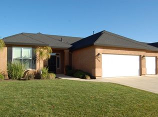 515 Castenda Dr, Redding, CA 96003