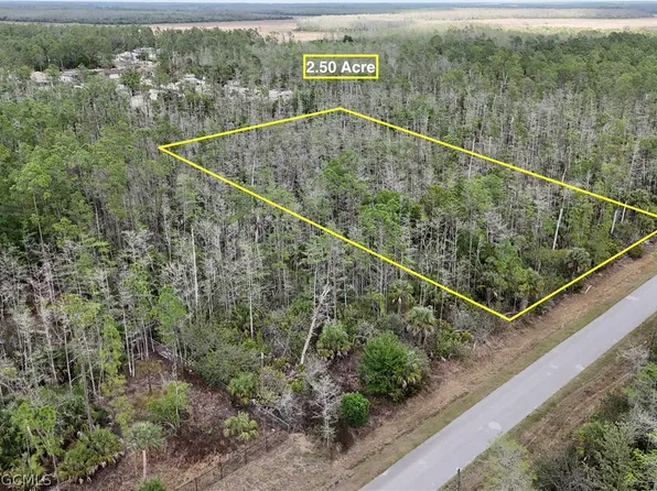 4671 2nd Ave SE, Naples, FL 34117