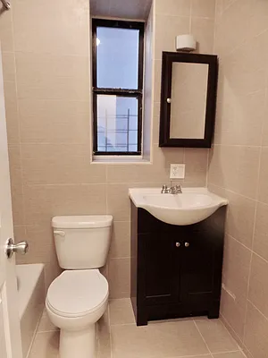 Rented by Albert Attias, LREB | media 26