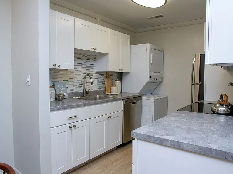 608 Wildflower Dr — Photo 19