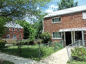 2nd image of 6012 Longfellow St