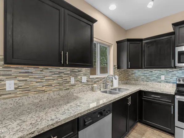 3345 E PINCHOT Avenue #12, Phoenix, AZ 85018