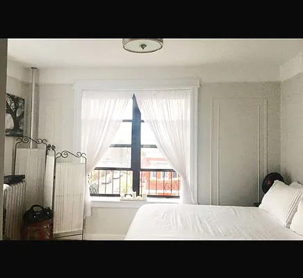 Rented by Empire Valley | media 24