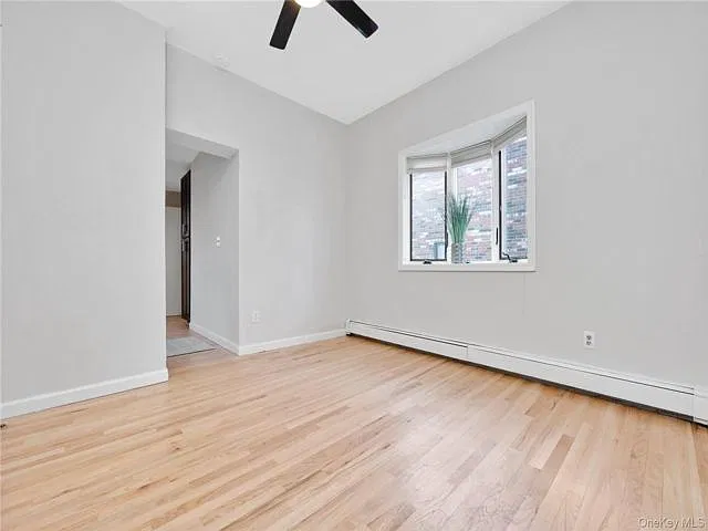 2 bed, 2.0 bath, 1570 sqft, $3,100 — Photo 2
