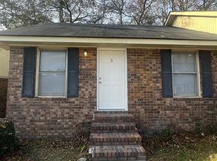 100 Lanier Dr APT 5, Statesboro, GA 30458