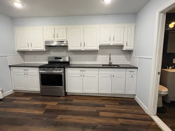 61 West 49th Street image 1 of 6