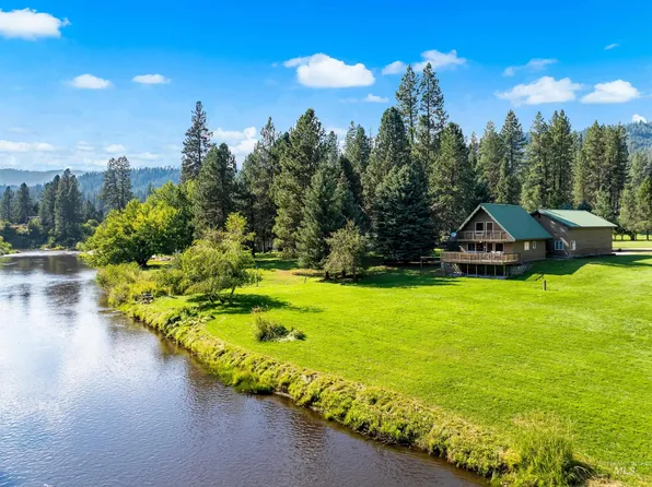 16 & 18 Middlefork Rd, Garden Valley, ID 83622