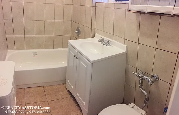 Rented by Alexiou Realty | media 12